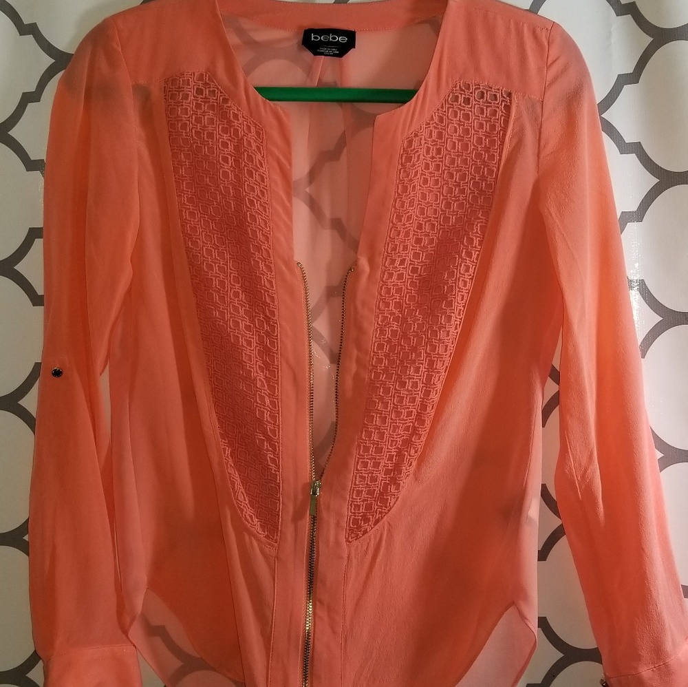 Bebe Women's Coral colored Blouse- Size XXS